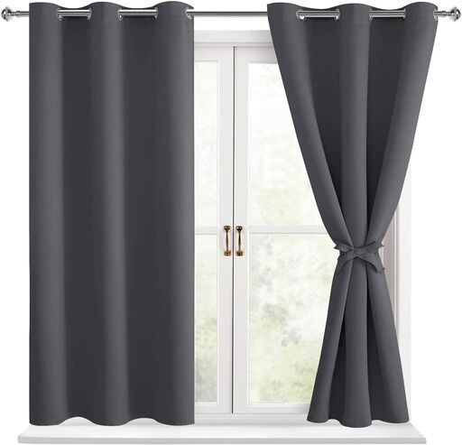 Hiasan Short Blackout Curtains